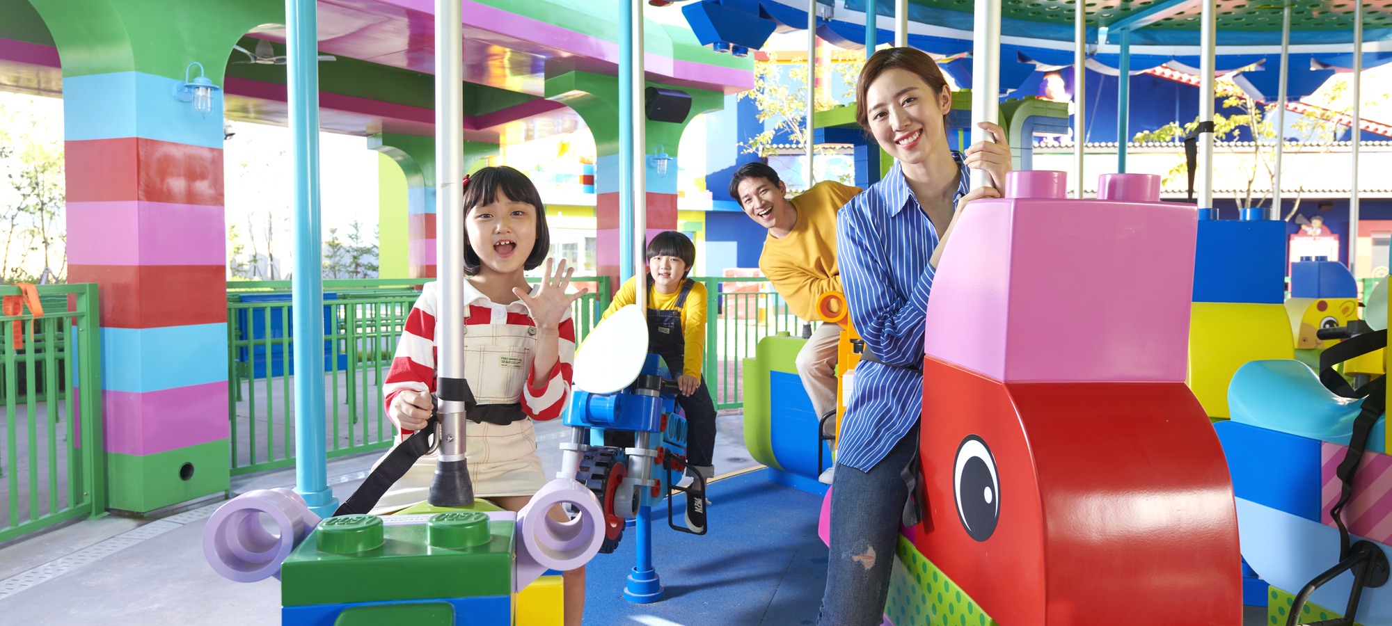 Legoland on Legoland Admission Ticket with Round-trip Transfer from Seoul
