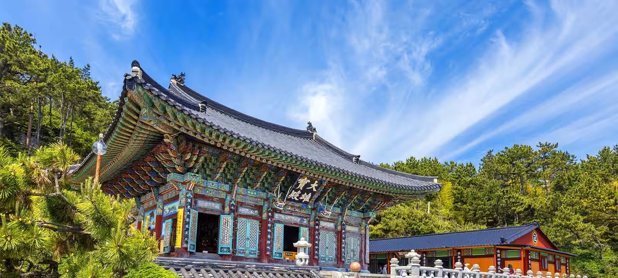 Haedong Yonggungsa Temple on Blueline Park Sky Capsule + Oryukdo + Huinnyeoul + Gamcheon